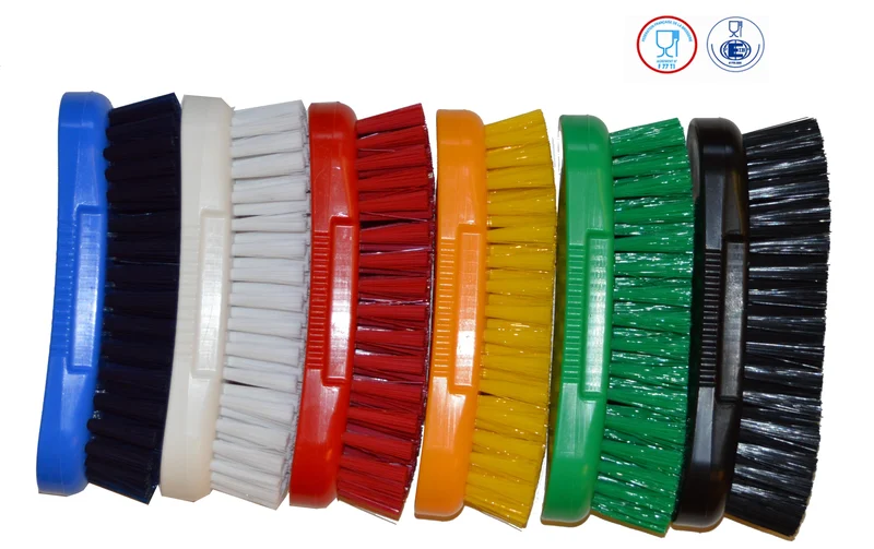 Brosse PBT droite mi-dur ROUGE